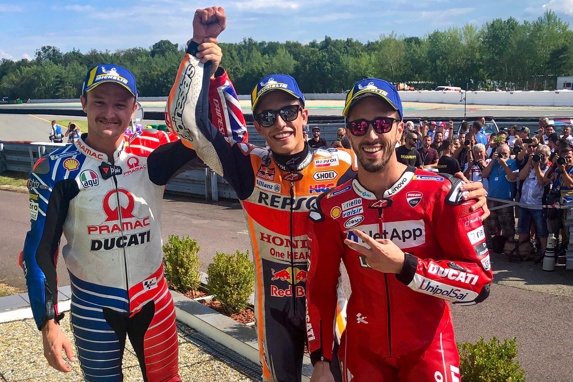 這個(gè)男人需要一個(gè)更大的獎(jiǎng)杯柜 | 2019 MotoGP捷克站快報(bào)